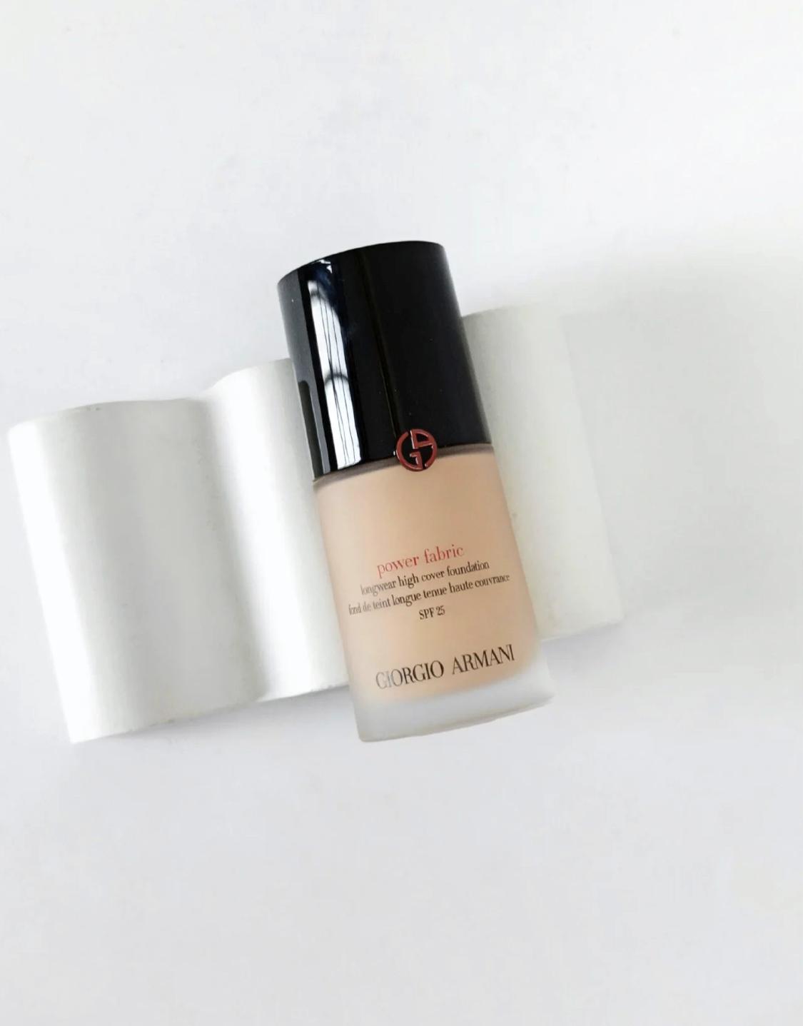 十大公认遮瑕的大牌粉底液,粉底液推荐公认好用阿玛尼粉底液