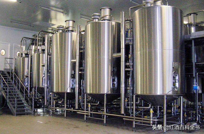 葡萄酒为什么必须使用橡木桶陈酿,葡萄酒达人推荐