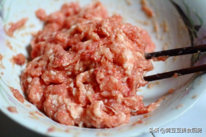 春节春卷馅儿怎么做,过年招待客人必备菜