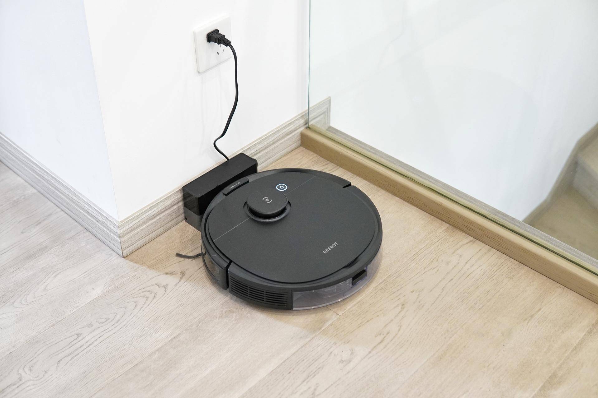 能扫能拖还能除菌？科沃斯地宝DEEBOTN8PRO评测