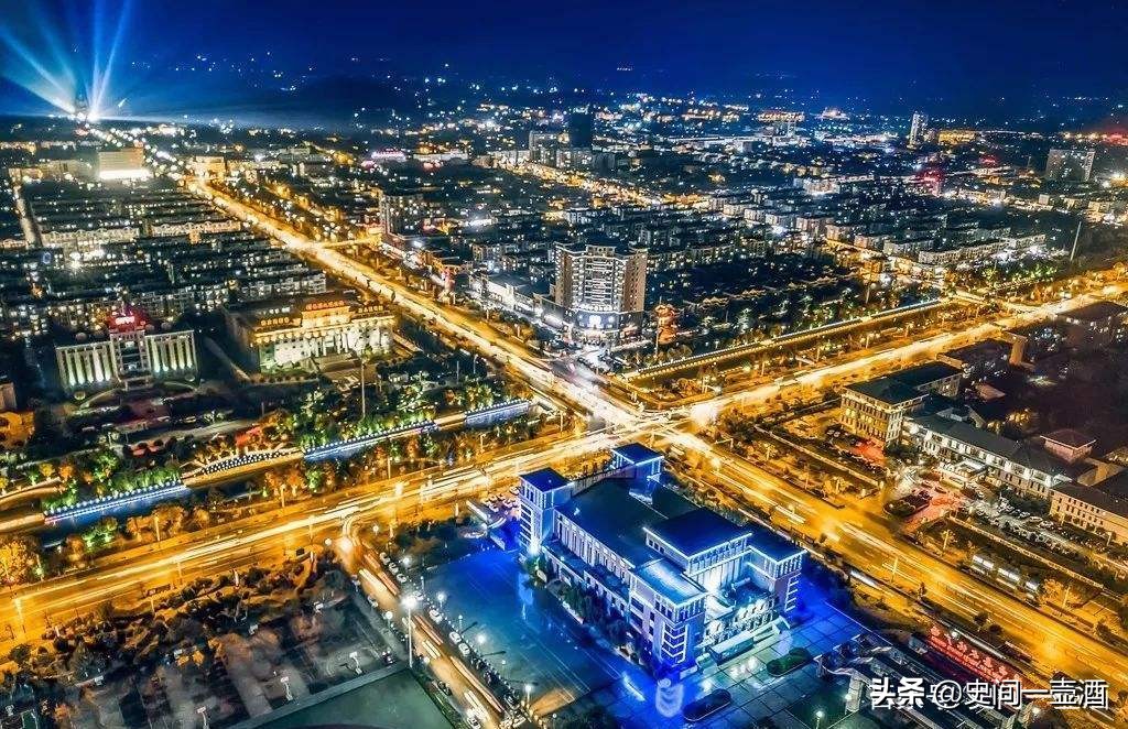 江苏连云港市灌云县伊山大佛,伊山大佛是亚洲最大的坐佛