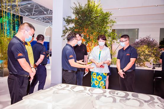 喜临门圆韵系列可以正反吗,喜临门圆韵系列发布在即