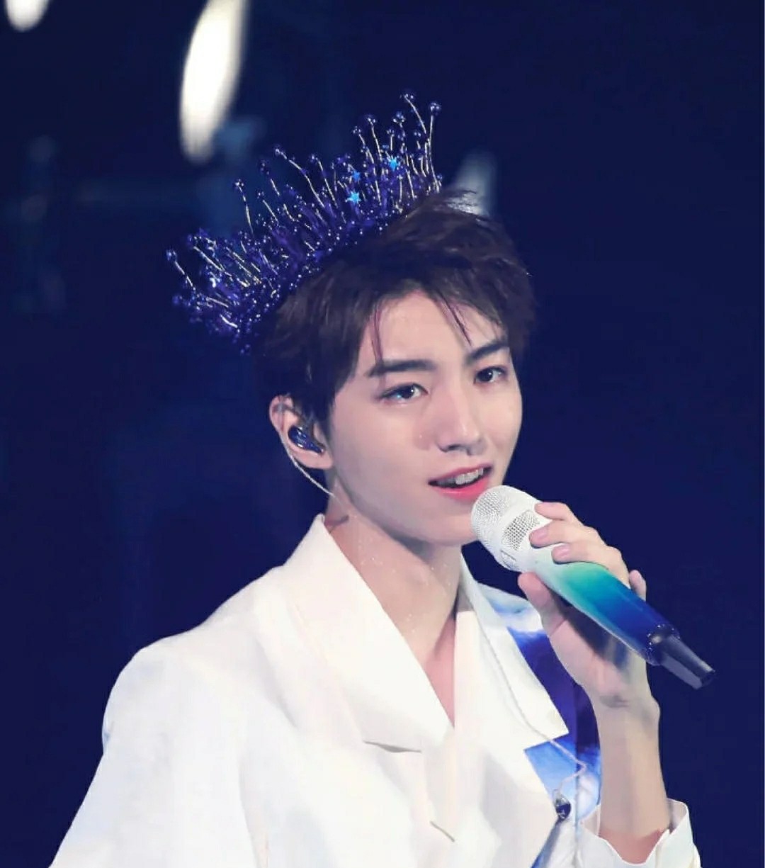 为什么说桃花眼是最好看的眼型,桃花眼和下垂眼的区别