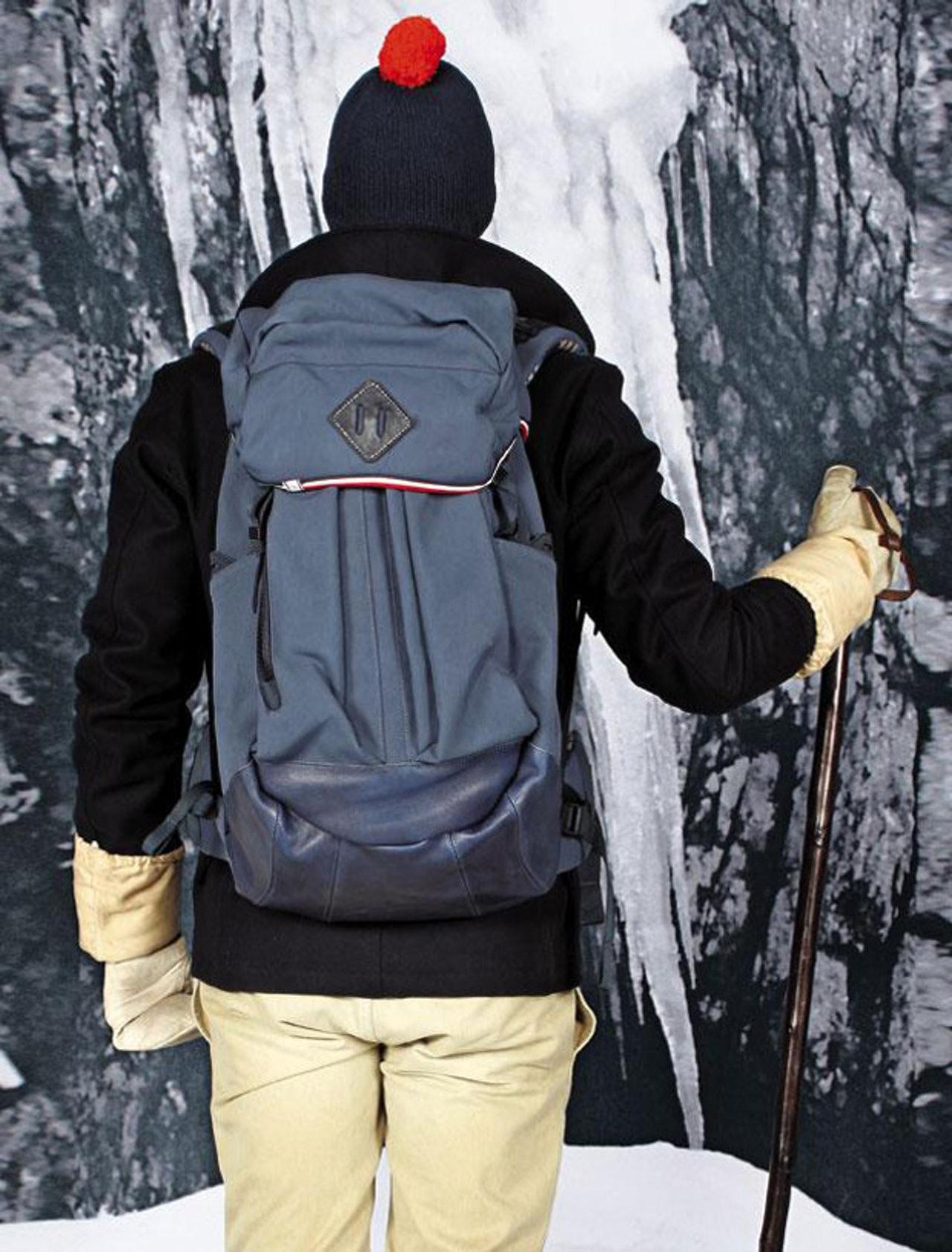 马云同款大鹅羽绒服2020,马云moncler羽绒服