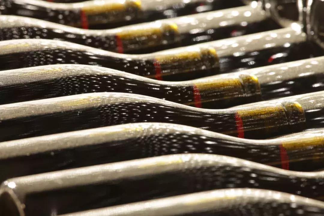 师者当潜心教书育人,师者当以德为先