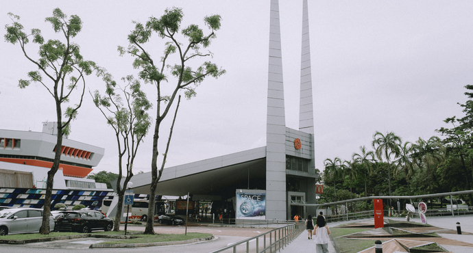 新加坡国家怎么样,新加坡是中国人建立的国家吗