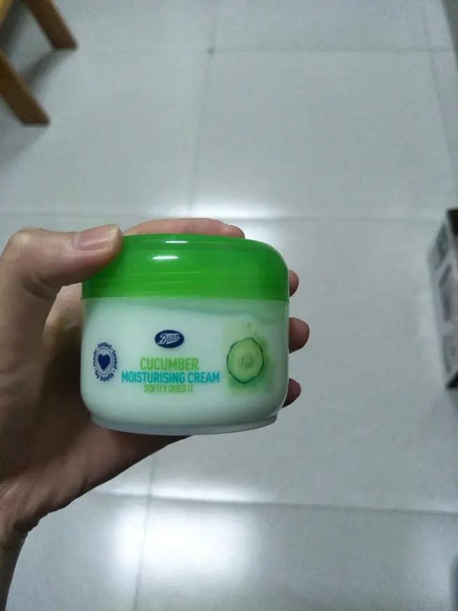 日常护肤品推荐油皮,平价好用适合学生的护肤品套装