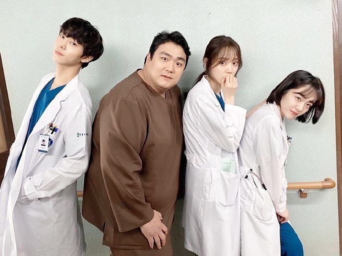 李圣经白皮肤,李圣经皮肤手感