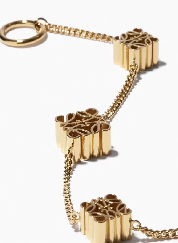 香奈儿珠宝首饰双clogo,香奈儿logo的首饰