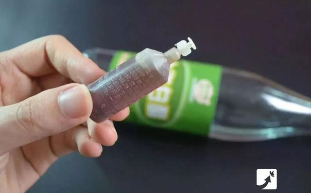 夏天藿香正气水涂在脚上太实用了,藿香正气水涂脚上可以治失眠吗