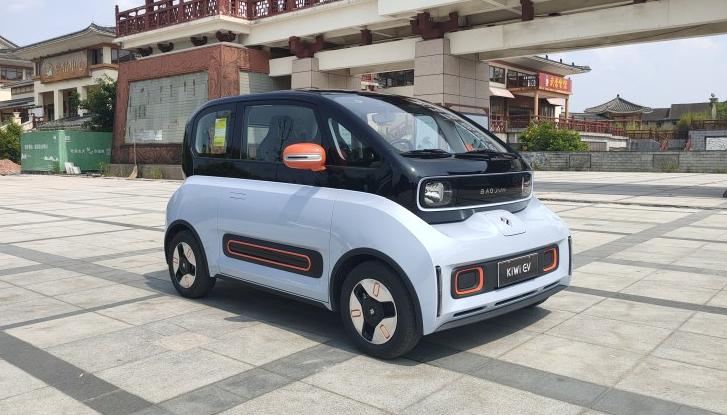 朋友劝我买奥迪奔驰我选择了宝马,朋友劝我买五菱