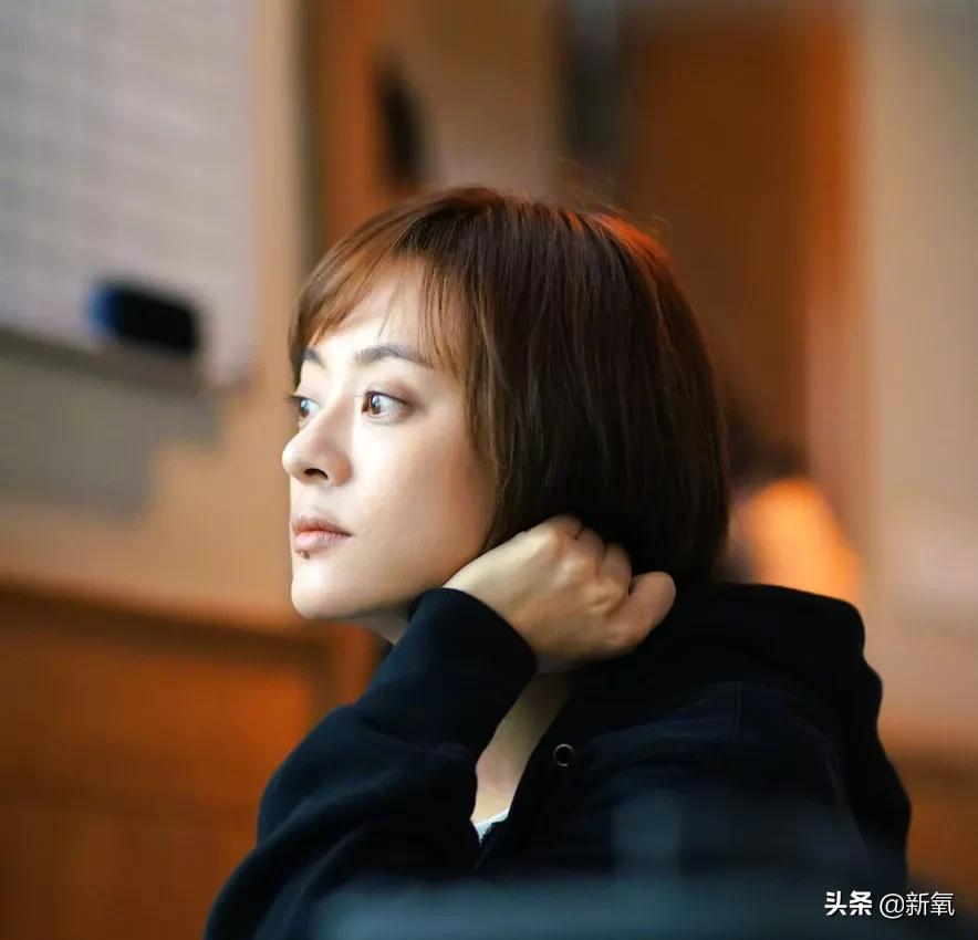 做双眼皮的姐妹还是要慎重,姐妹们你们割双眼皮多少钱