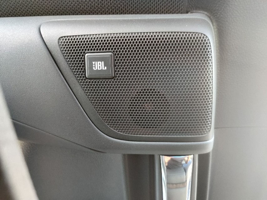 丰田保姆车埃尔法,日系保姆车埃尔法