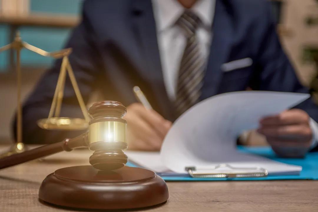 商业承兑汇票到期付款账户不足,商业承兑汇票到期持票人没有承兑