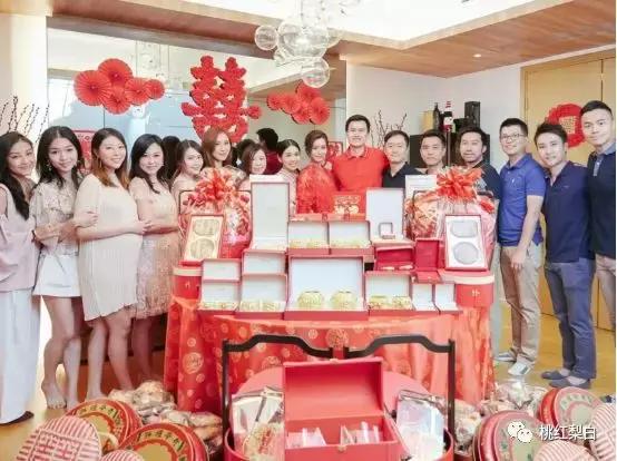 曾跟AB是“嫩模小姐妹”，如今嫁豪门接好戏，口碑甩姐妹几条街