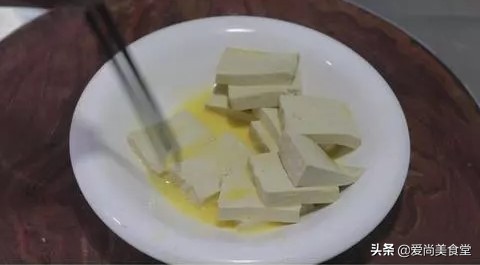西红柿豆腐鸡蛋的做法简单又好吃,豆腐和鸡蛋比较好吃的做法