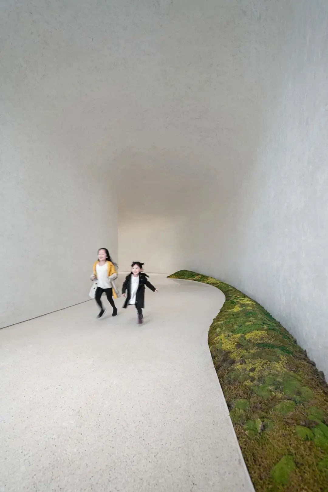 鏄撳绌洪棿鑹烘湳璁捐,鏄撳绌洪棿璁捐