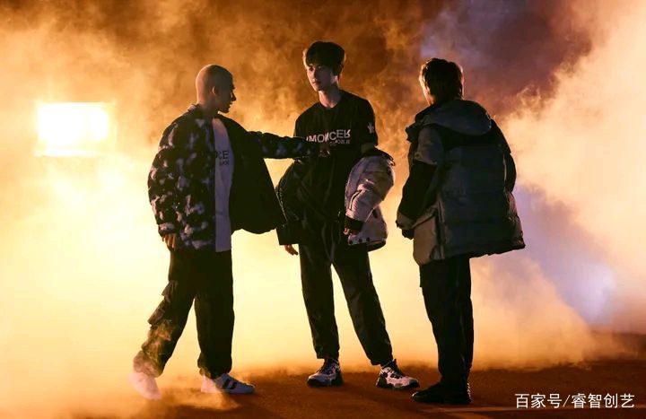 好一场时尚秀完整版,2019米兰moncler