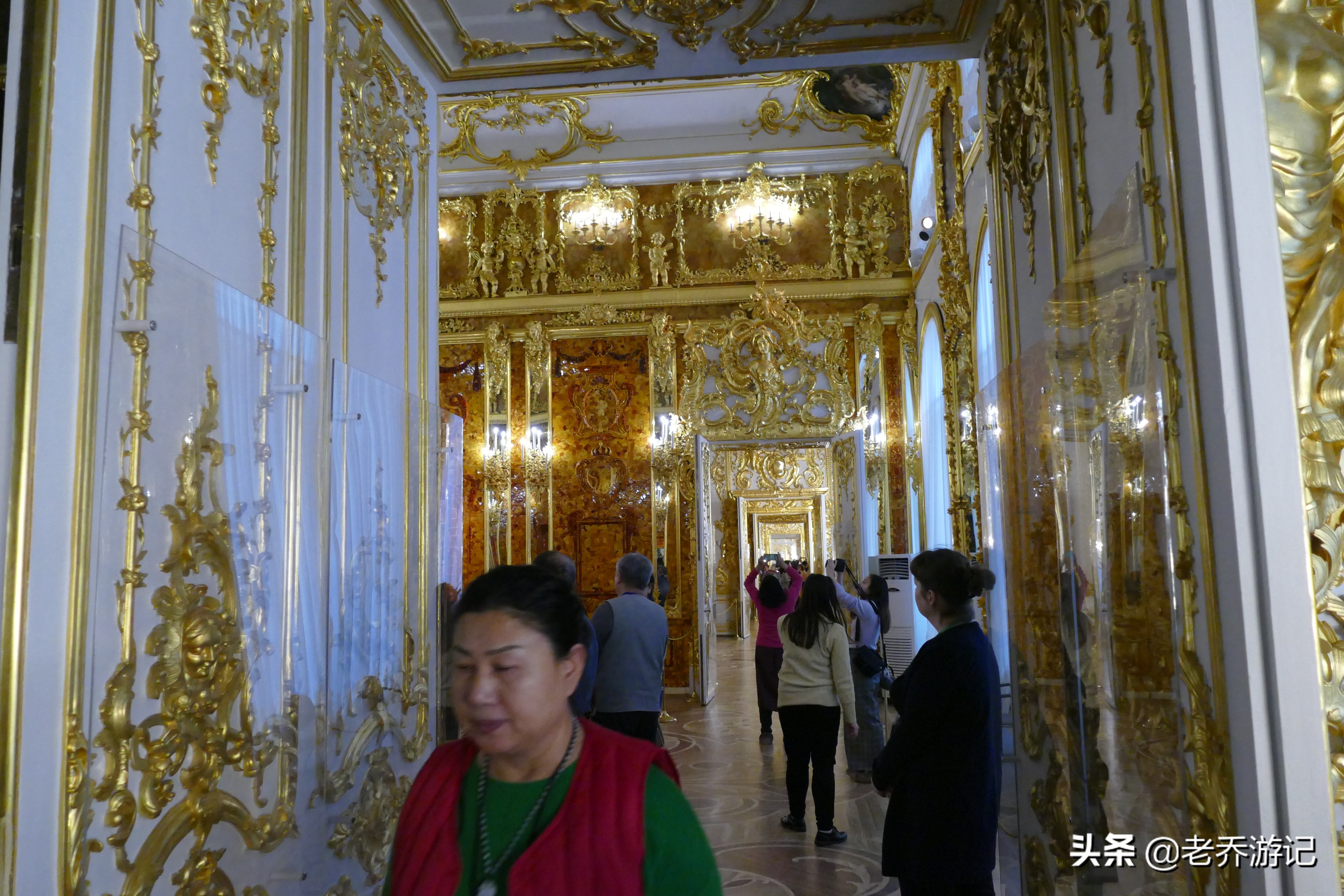 老乔一家人最新视频,农村老乔一家三口