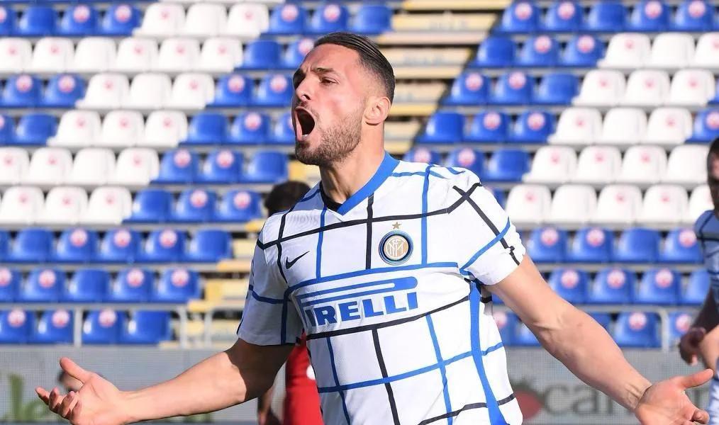 2010-2011意甲米兰夺冠阵容图片,21-22赛季意甲最佳阵容