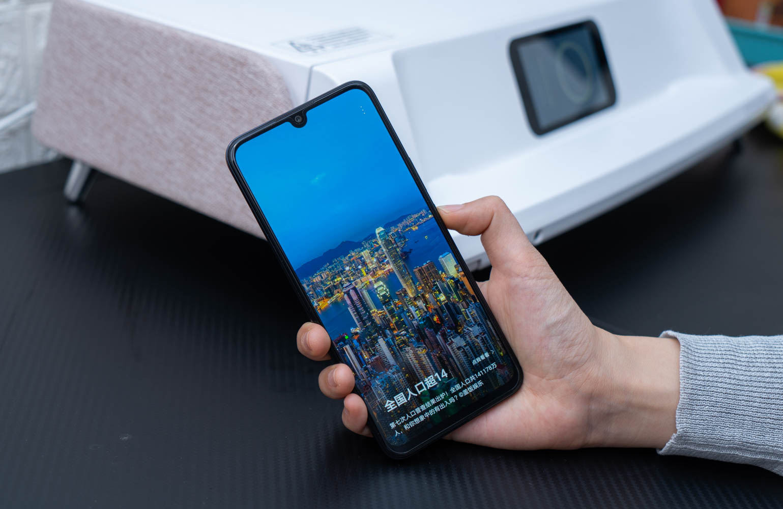 66w快充体验,荣耀66w车载快充超薄测试