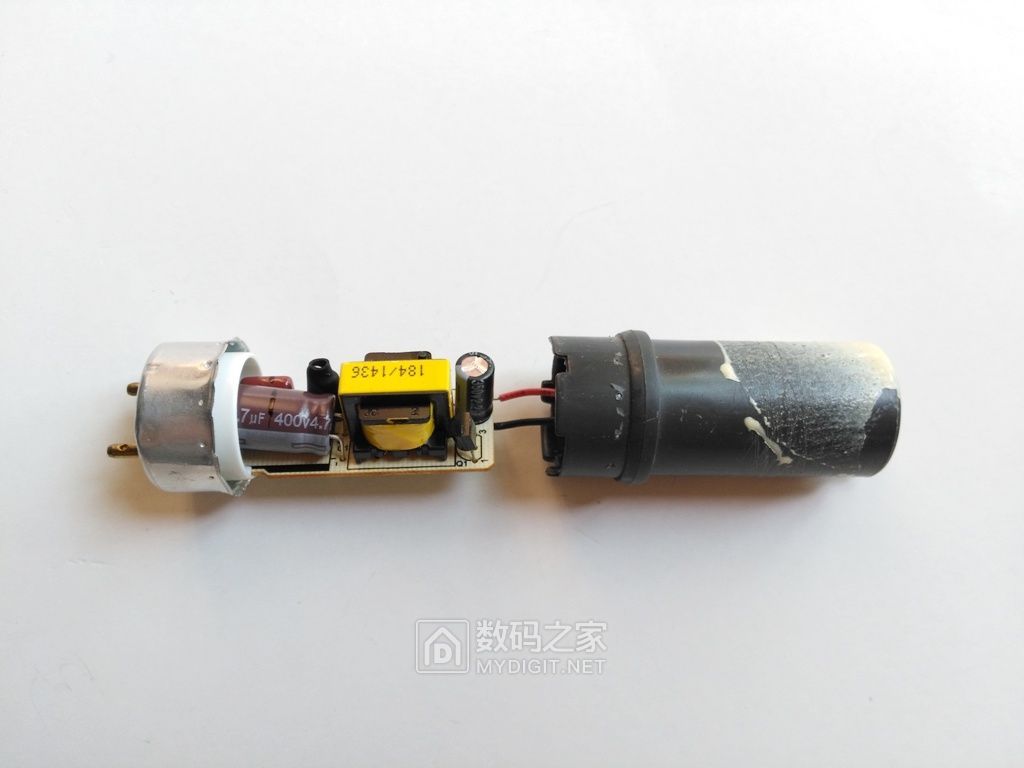 飞利浦一体日光灯拆解,飞利浦飞凡灯管维修