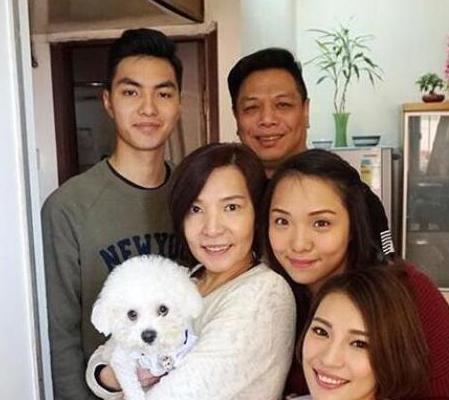 59岁的如花现状如何,59岁的如花近况