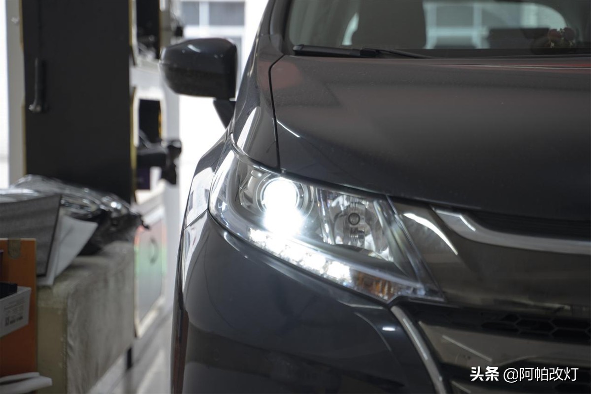 21款奥德赛改装大灯最佳案例,21款奥德赛智享版大灯改装