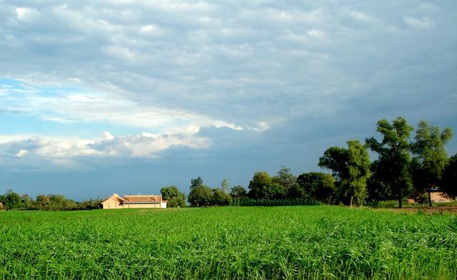 这个地方的人明明属于甘肃，但却喜欢下西安而不北上兰州，因此……