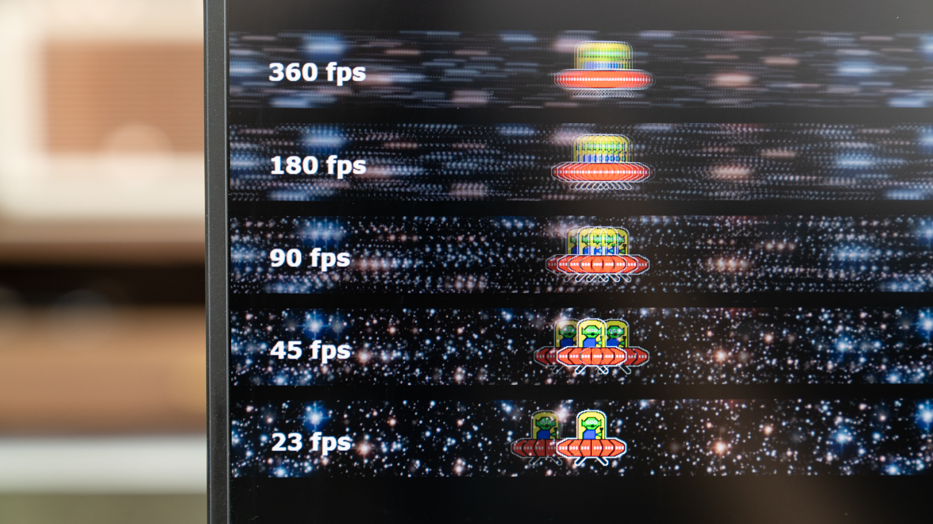 玩家的终极梦想英雄联盟,alienwarem15r6游戏本外观