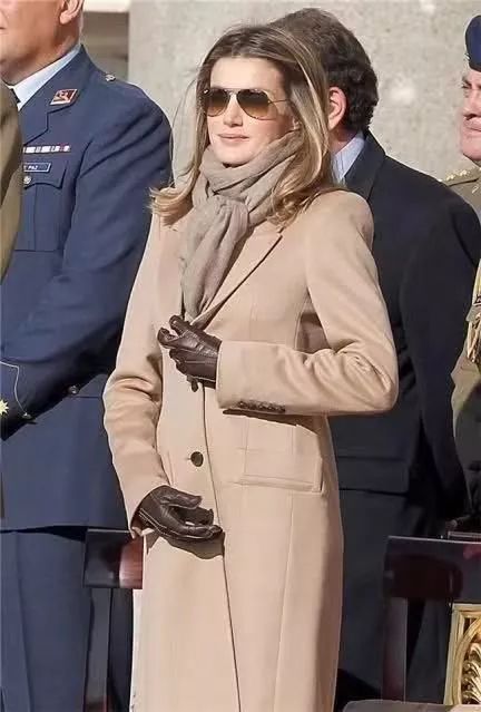 你也可以拥有林青霞同款了