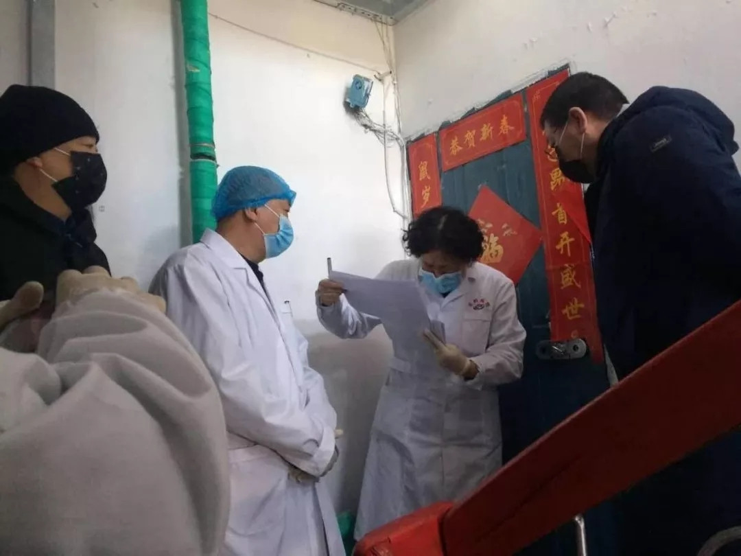 松岭区织密“六张网”“亮剑”疫情防控阻击战