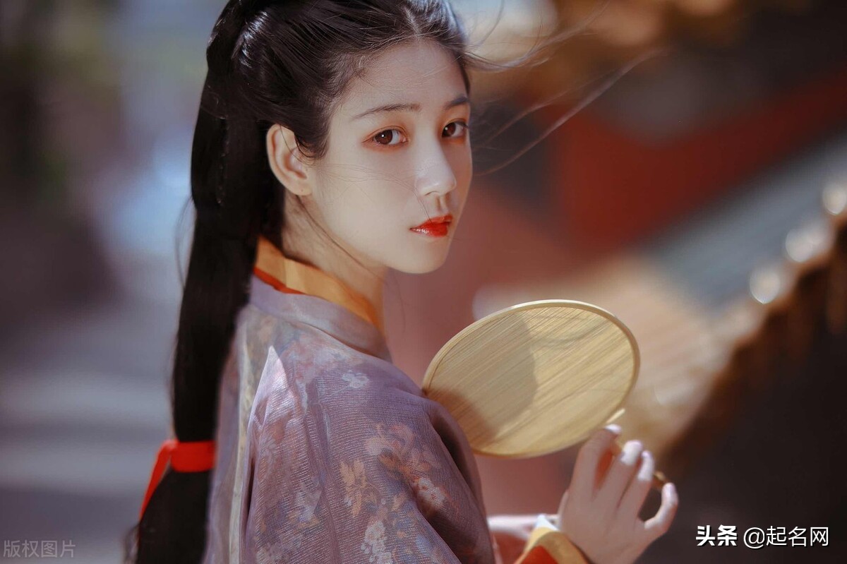 带点古风色彩的四字成语,好听的四字成语情侣古风名字