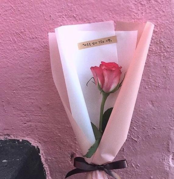 微信网名女生简单气质干净,好听的k歌网名女生简单干净