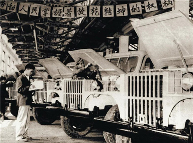 周总理定名牌号，被称为三汽的南汽，为什么会被上汽收购？