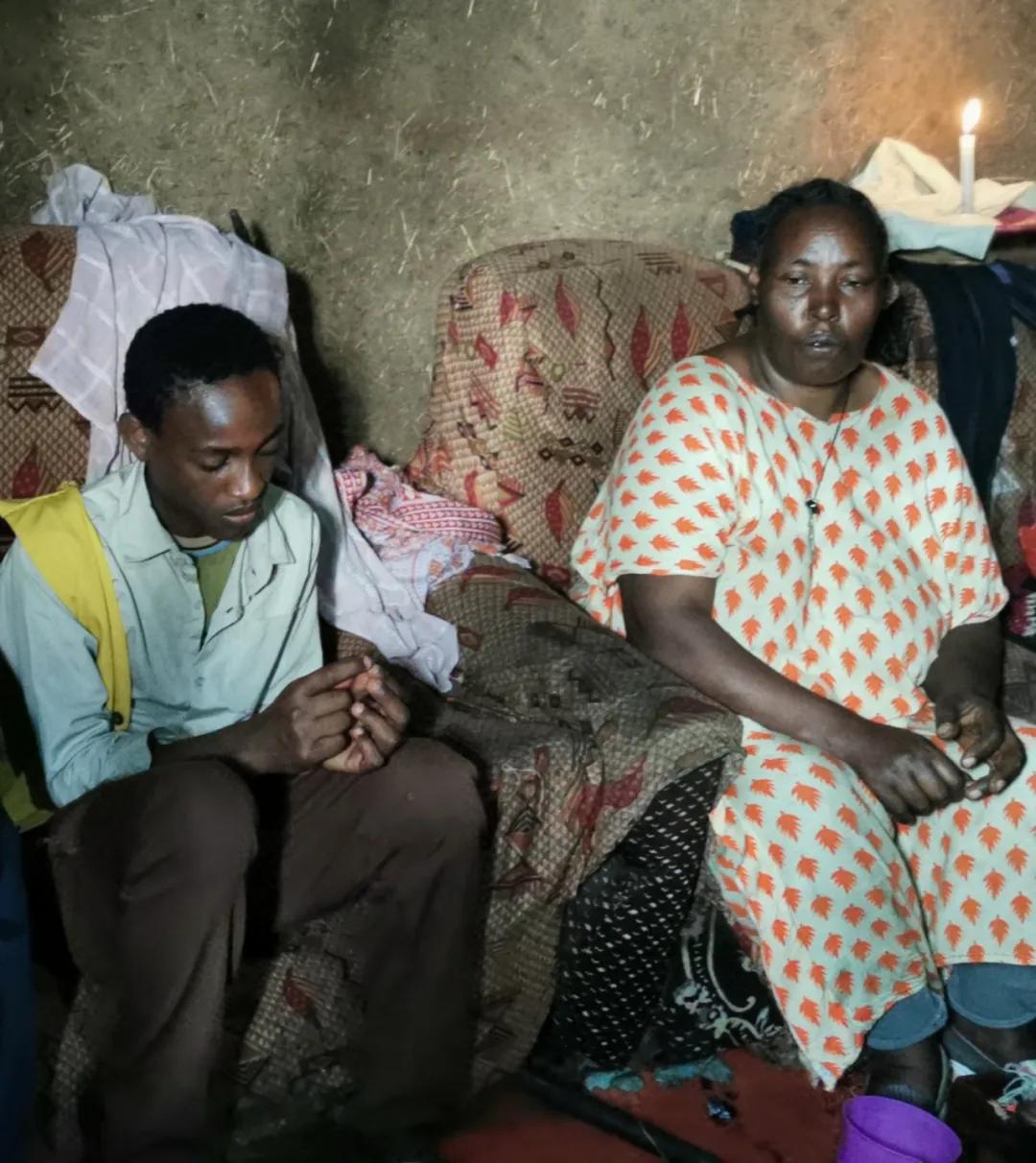 谢谢你们,我的生活很好,学习很棒