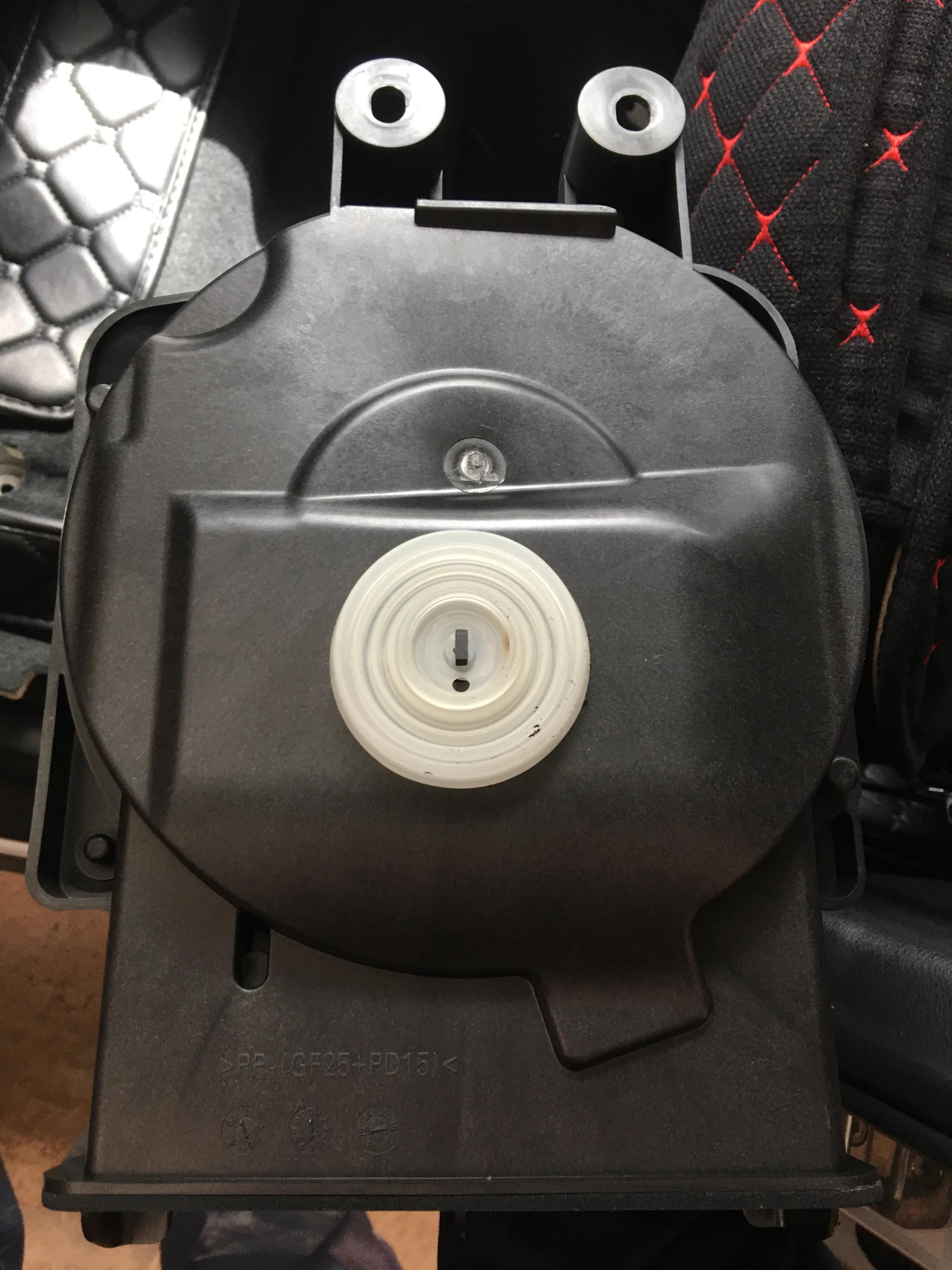 宝马x1改音响布线,宝马x1高保真音响