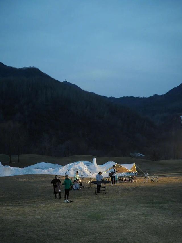 面朝大海春暖花开朗诵完整版,面朝大海春暖花开图片