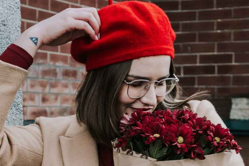 异性朋友相处的最高境界:友情之上恋人未满,不常联系却相伴一生