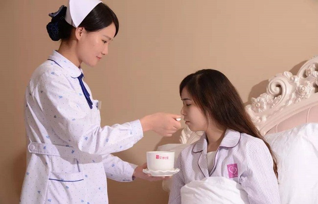 产后不喂奶对子宫有什么影响,产后不哺乳对乳房有什么危害