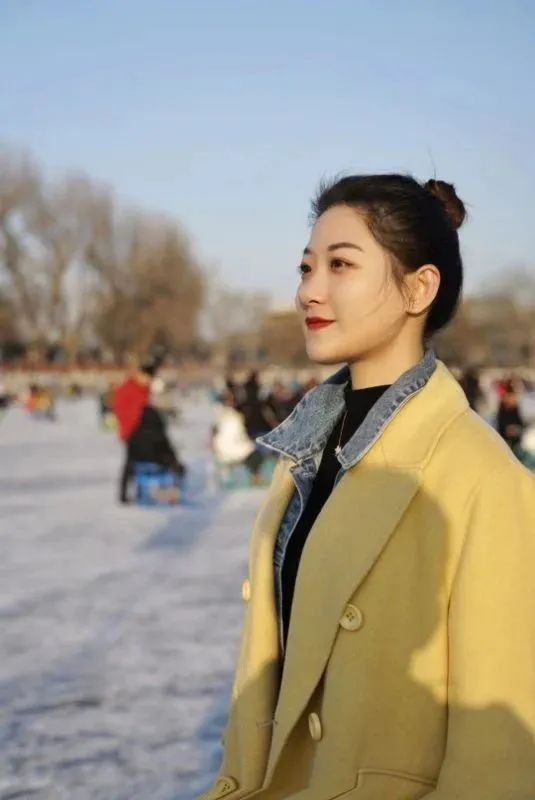 等摘下口罩那天，她们说必须！马上！立刻抹上这支口红！