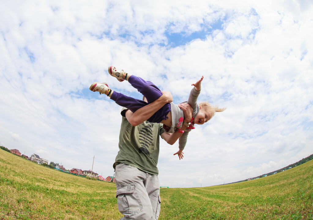 一个男生怎样才算成熟,一个男生怎么样才算成熟