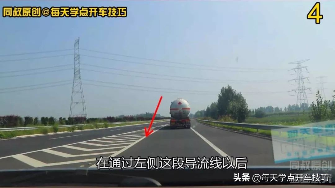 右转弯标线不清造成压线会处罚吗,匝道右转压线扣分吗