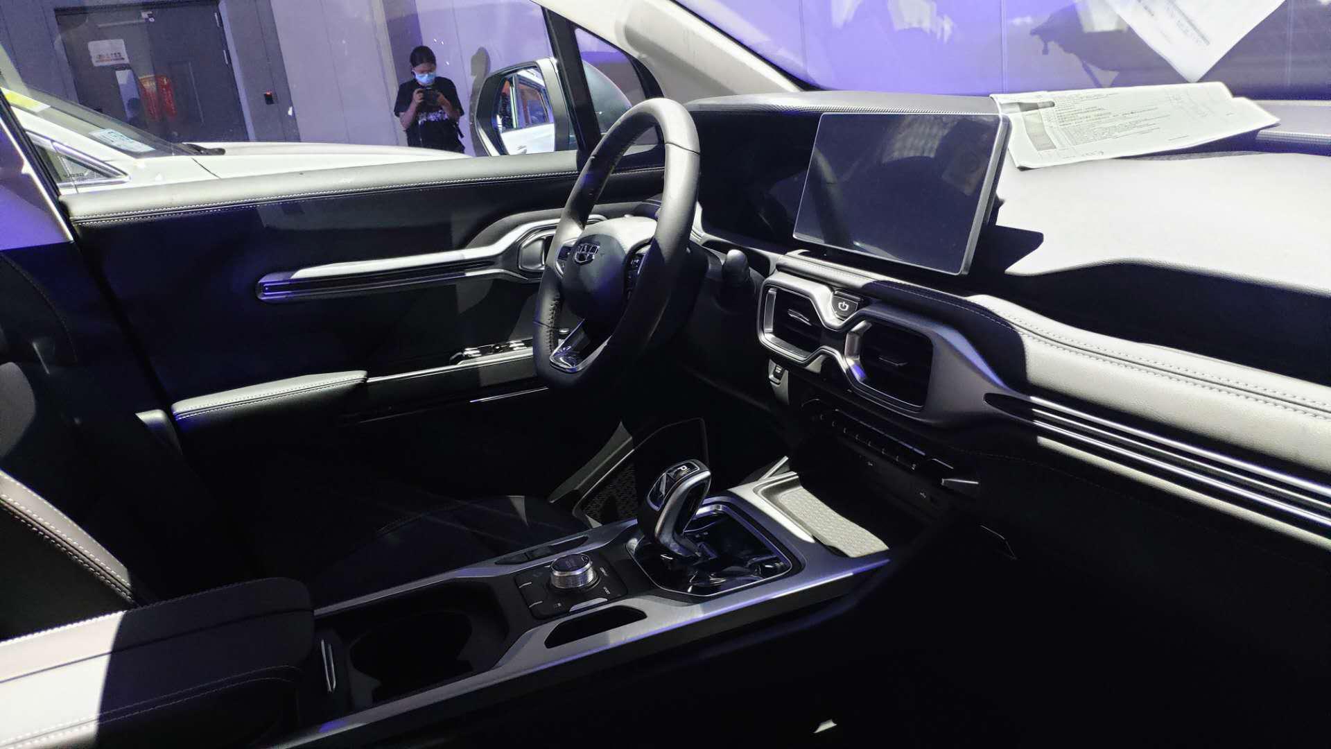 吉利豪越不止于大舒适空间媲美mpv,大到躺赢吉利豪越北京区域品鉴会