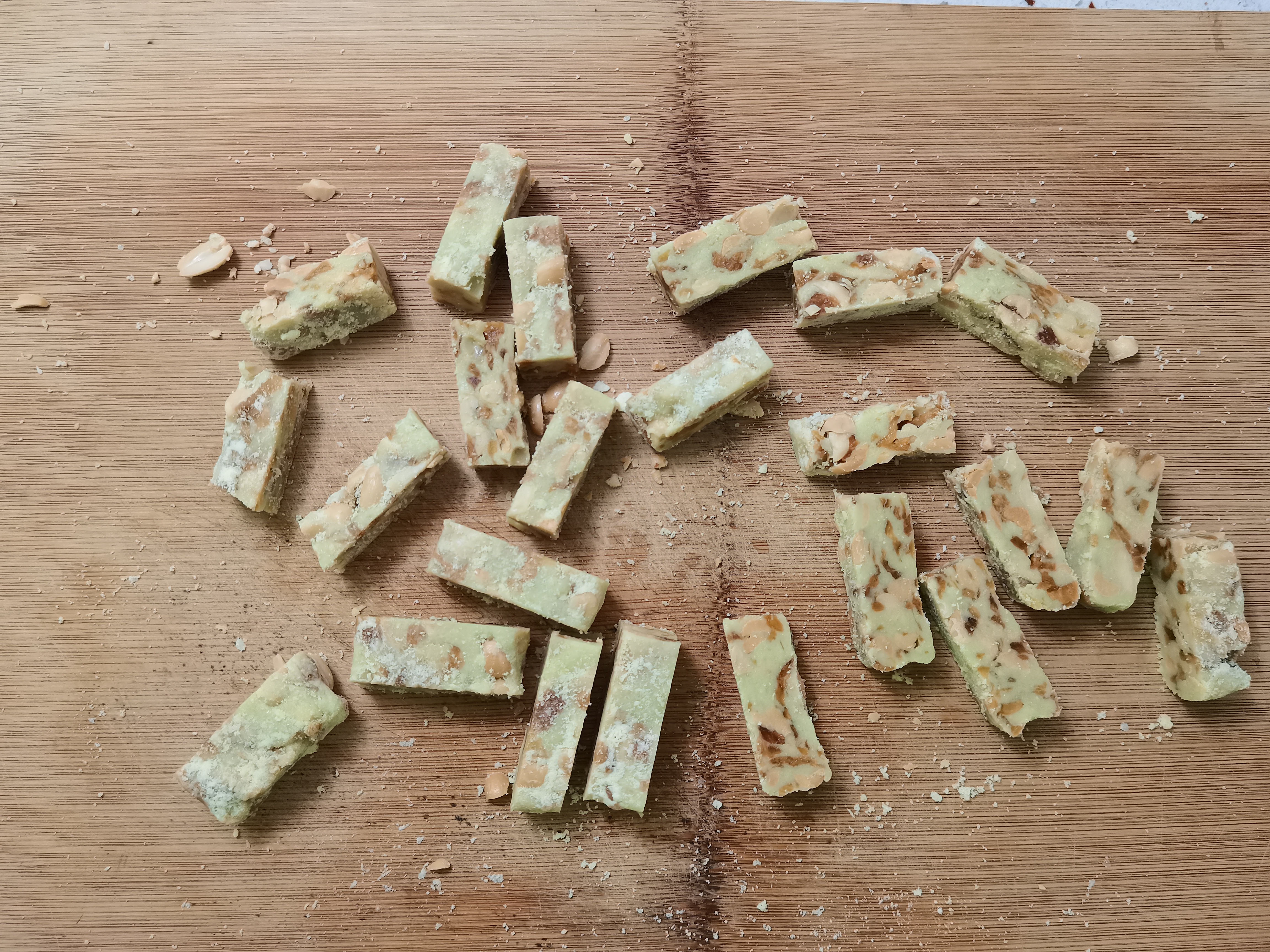 凤梨牛轧糖自制,台湾风味花生牛轧糖做法