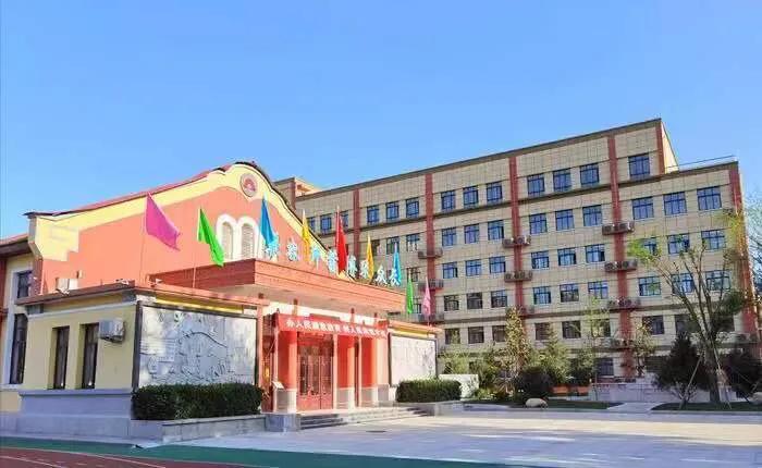 报民办和公办的学校有什么区别,报民办大学的多不