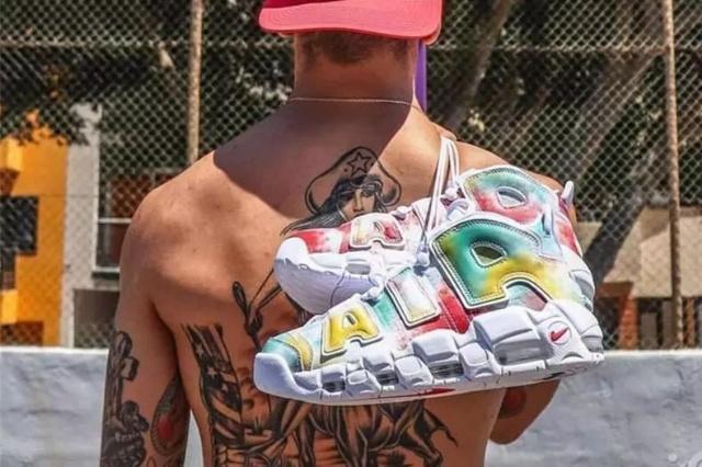 今年流行的扎染元素,扎染流行趋势