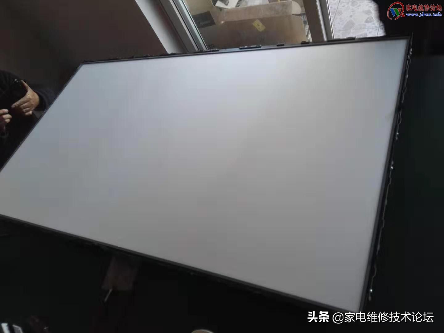 提心吊胆,更换康佳40寸灯条多少钱