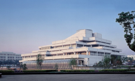 这所“名不见经传”的二本高校，就业率高达98％，不要小瞧它