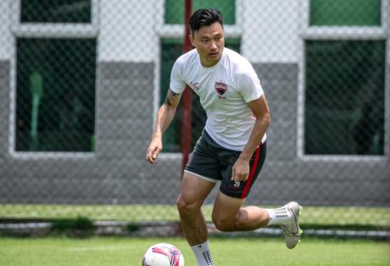 中韩足球差距,韩国足球中韩对抗